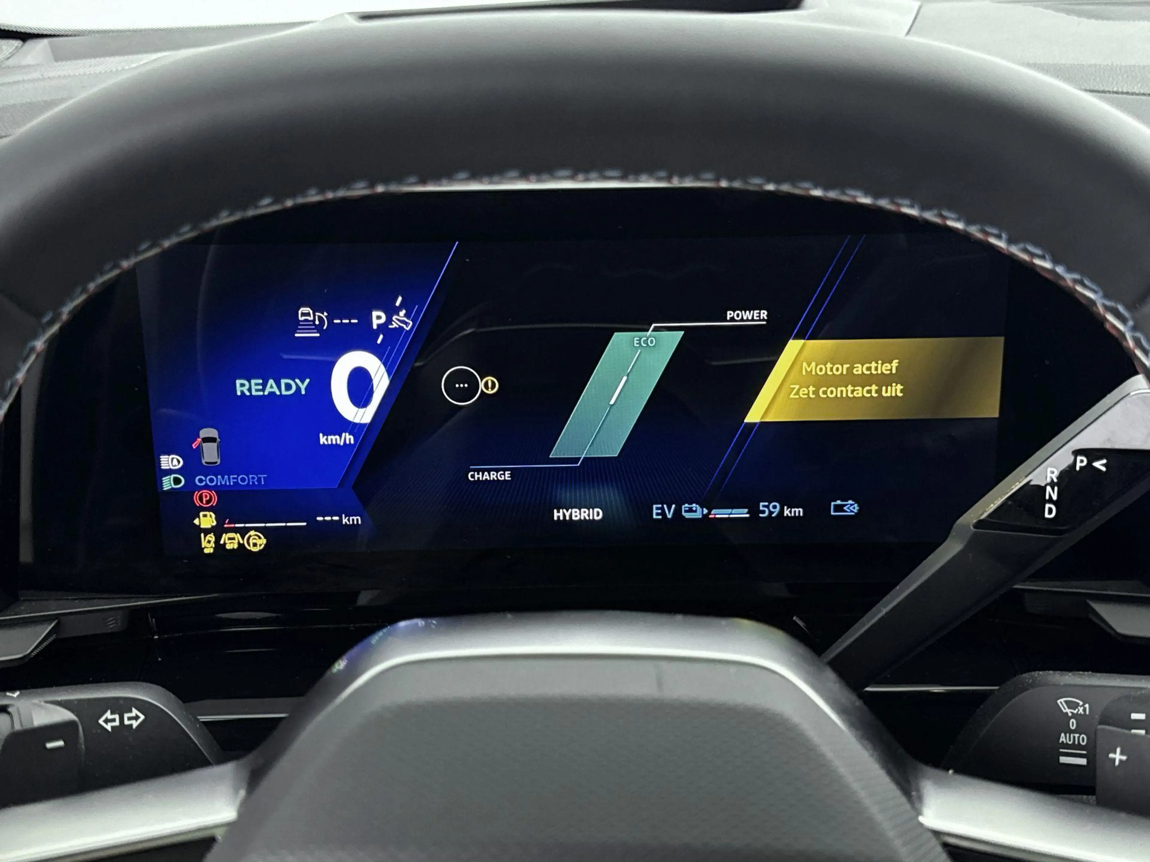 Renault Rafale 1.2 E-Tech 4x4 plug-in hybrid 300Pk esprit Alpine — photo 13