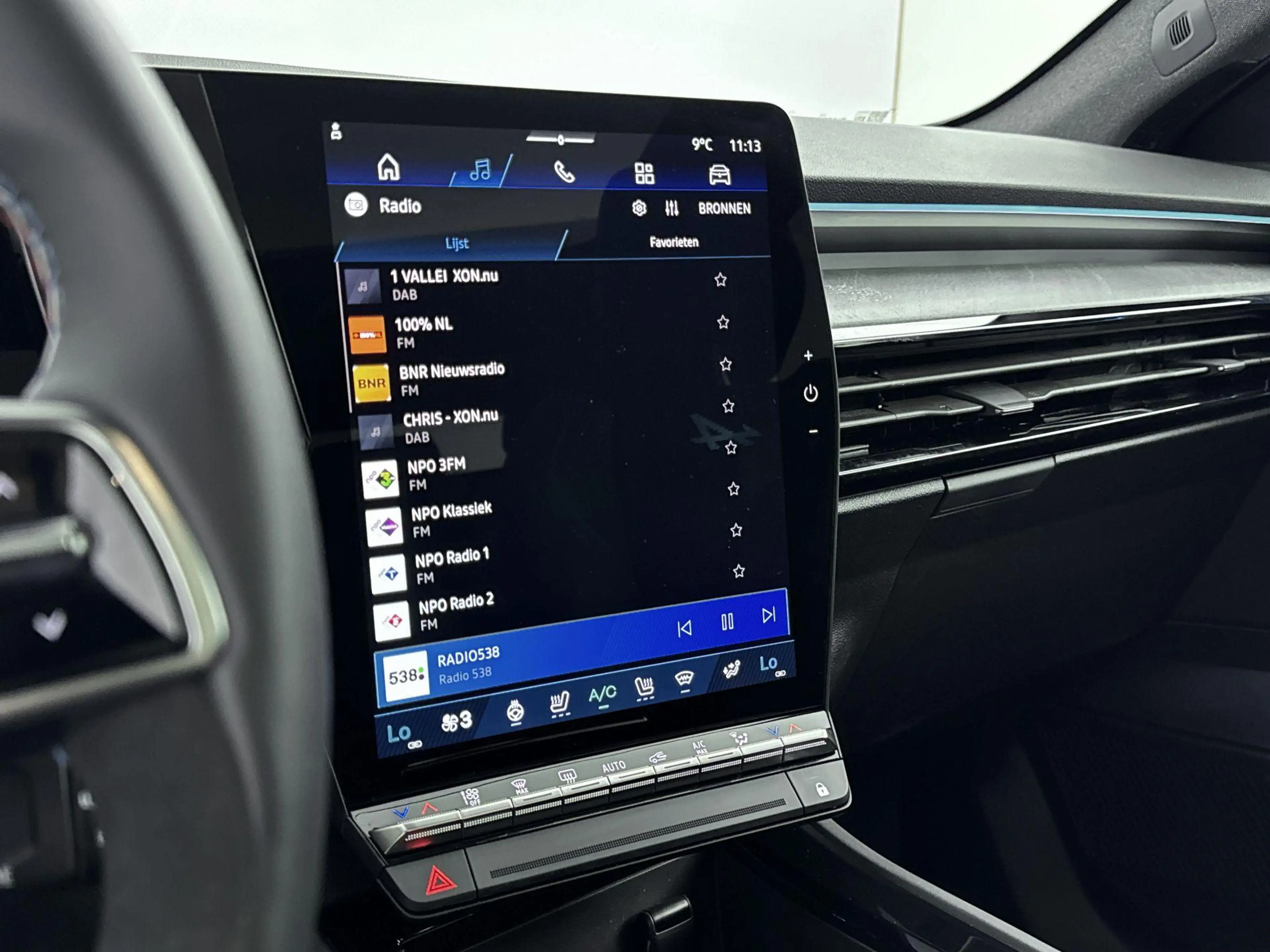 Renault Rafale 1.2 E-Tech 4x4 plug-in hybrid 300Pk esprit Alpine — photo 7