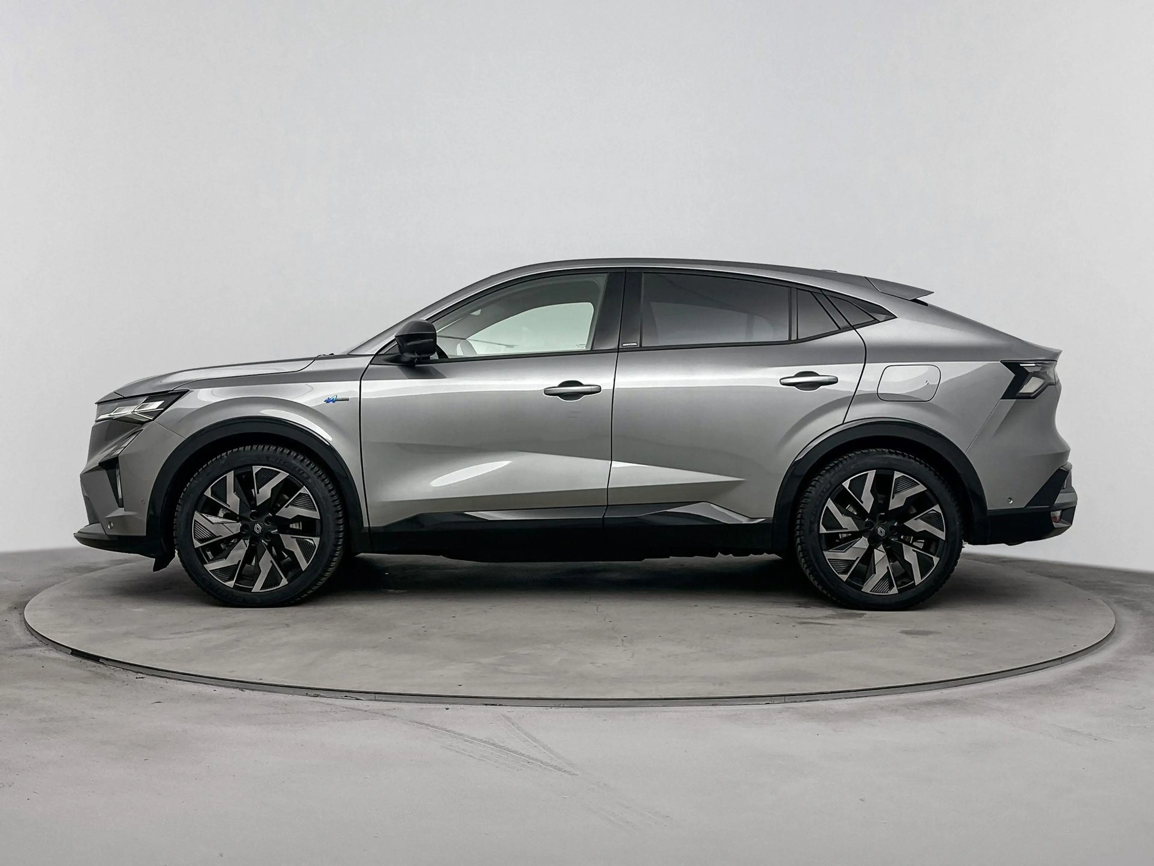 Renault Rafale 1.2 E-Tech 4x4 plug-in hybrid 300Pk esprit Alpine — photo 2