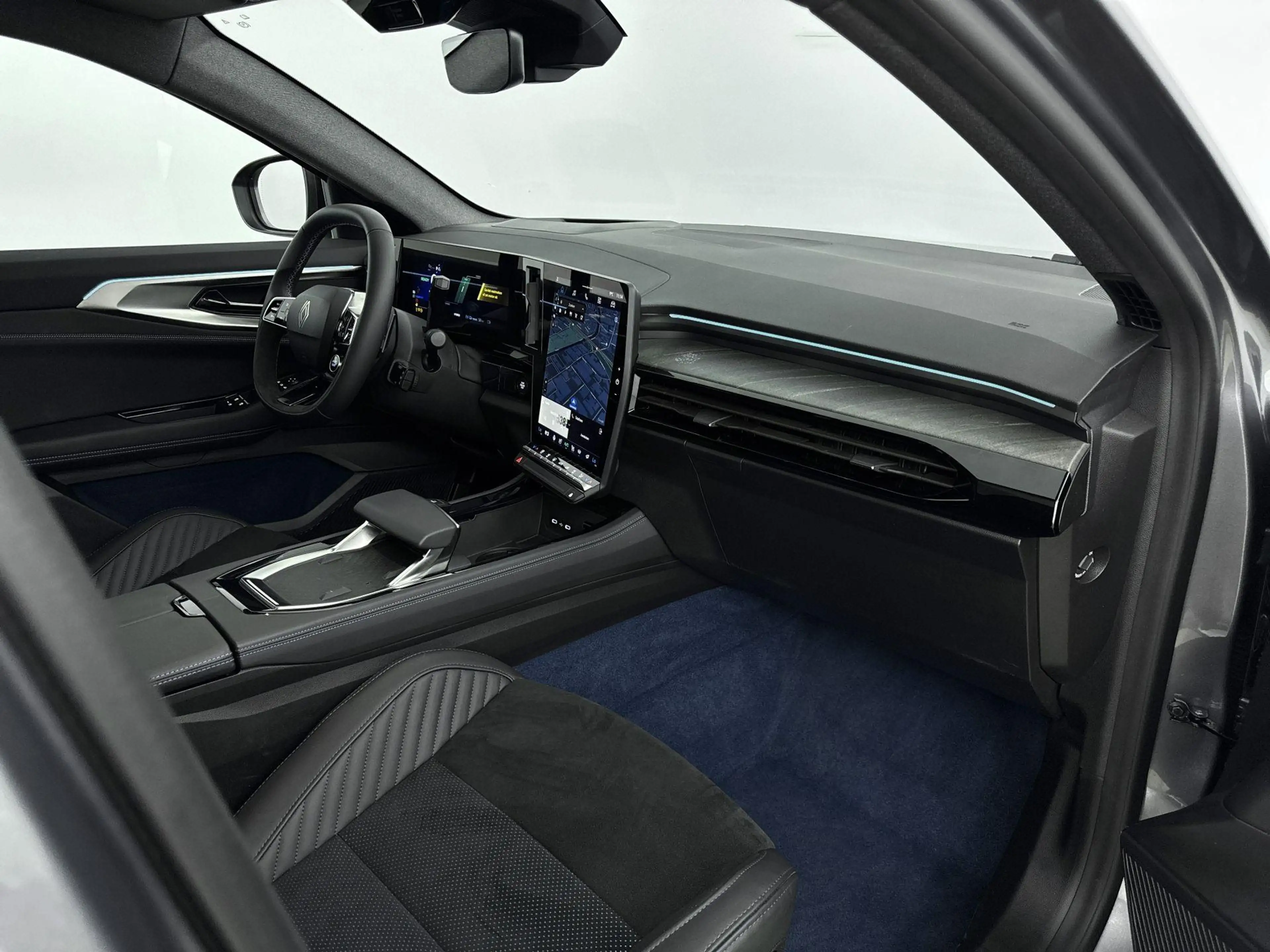 Renault Rafale 1.2 E-Tech 4x4 plug-in hybrid 300Pk esprit Alpine — photo 8