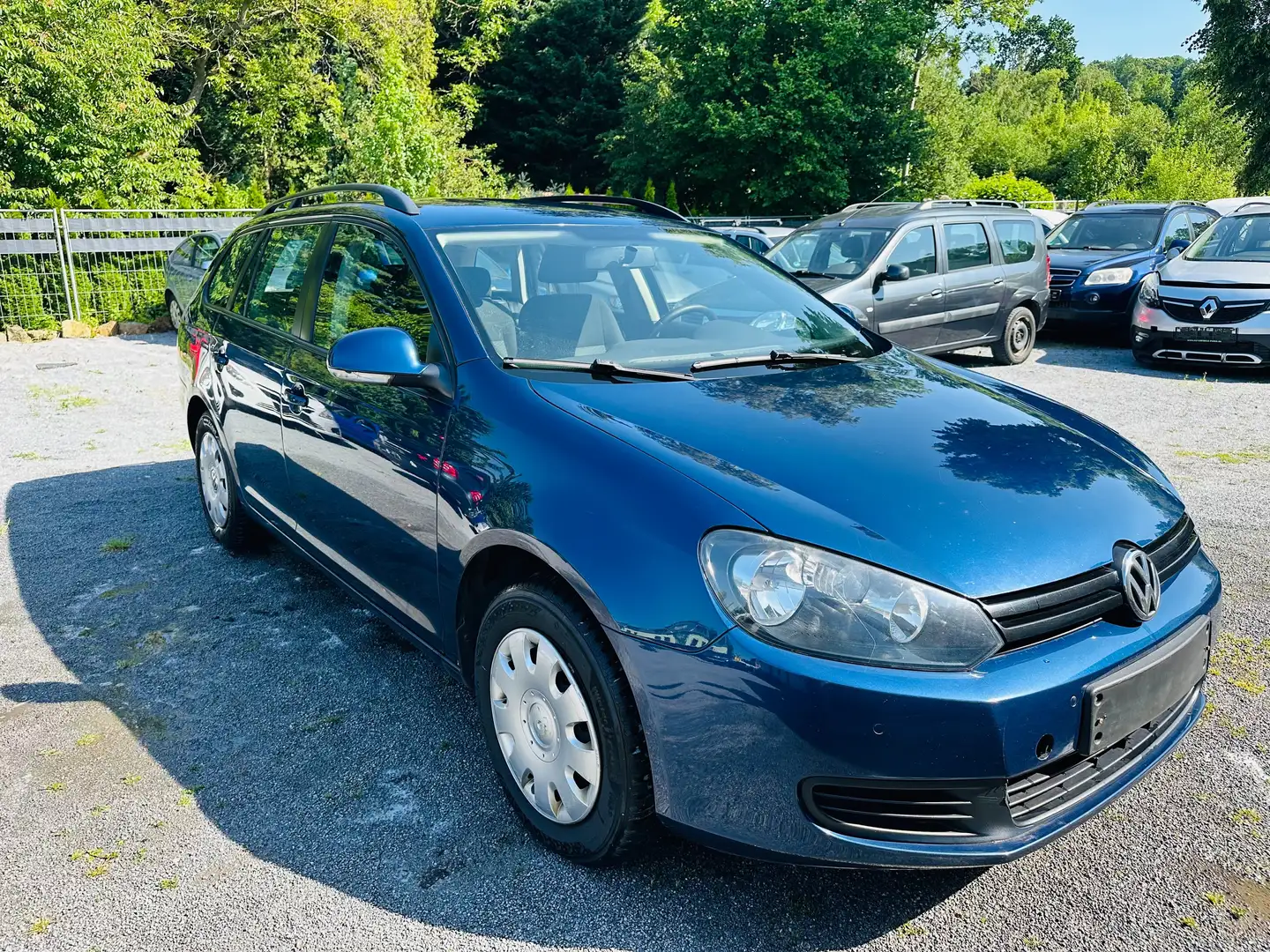 Volkswagen Golf Variant Trendline 2.HAND KLIMAAUTOMATIK EPH EURO 5 Blau - 1