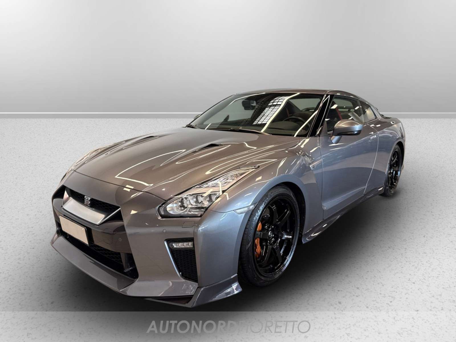 2020 Nissan GT-R