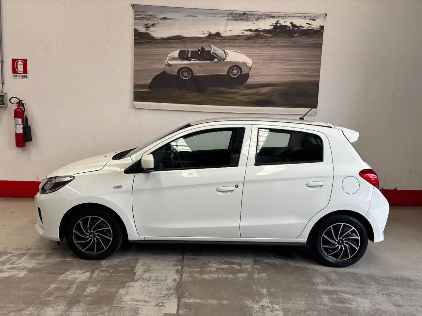 Mitsubishi Space Star 1.0 Funky Blanc - 1