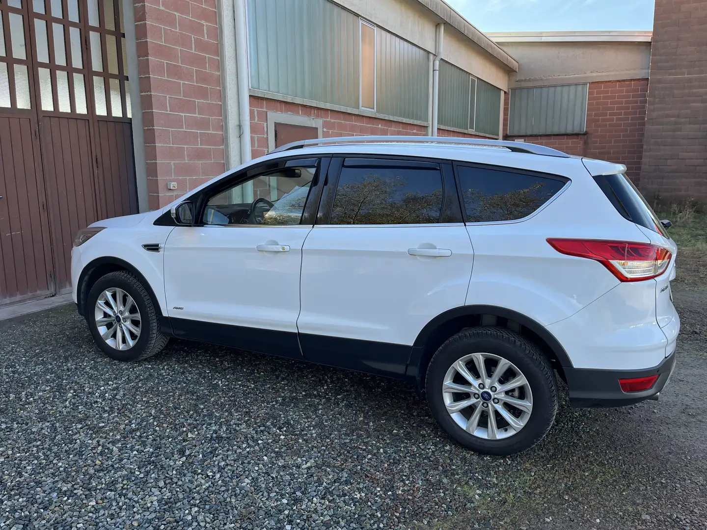 Ford Kuga titanium business 4wd - 2
