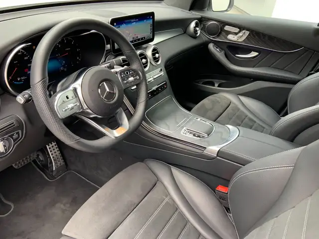 Mercedes-Benz GLC 220 d 4MATIC Shz Distr Ambi eHeck AMG PTS Ansicht 7