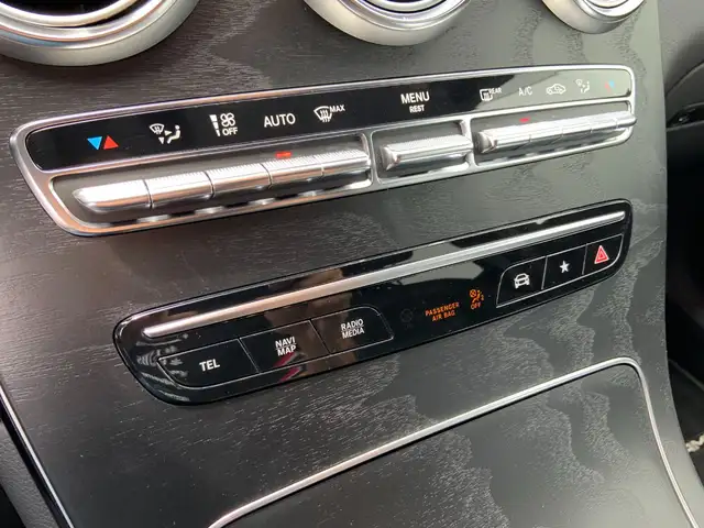 Mercedes-Benz GLC 220 d 4MATIC Shz Distr Ambi eHeck AMG PTS Ansicht 15