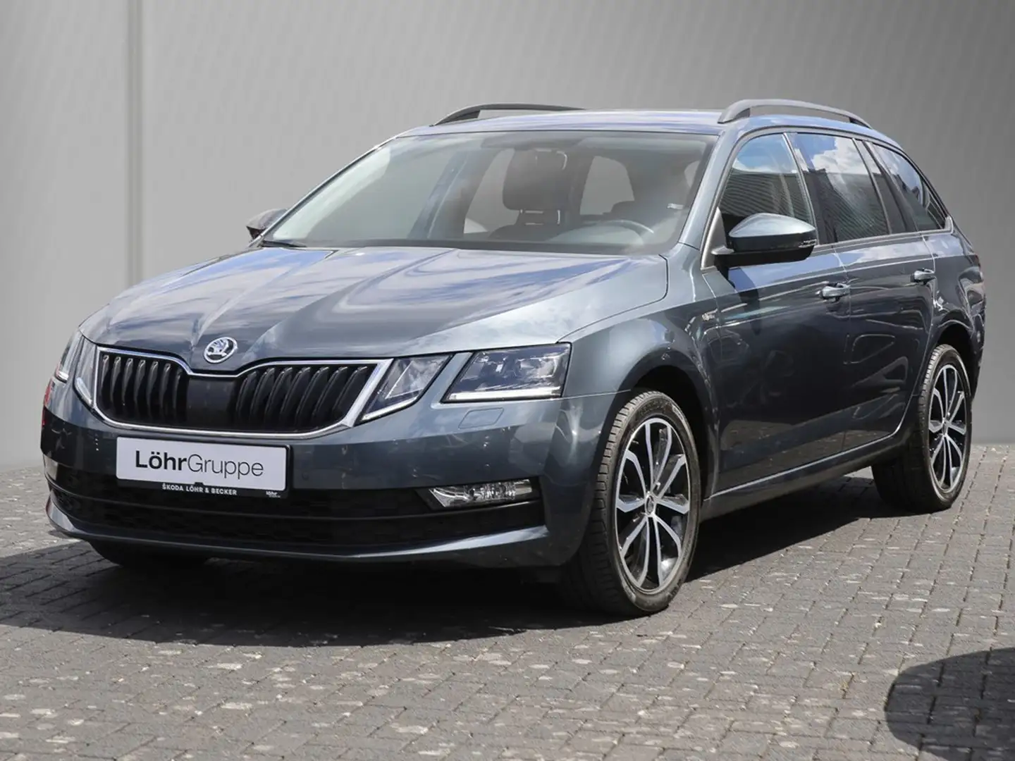 Skoda Octavia Combi 1.5 TSI DSG Soleil Navi/SHZ Gris - 2