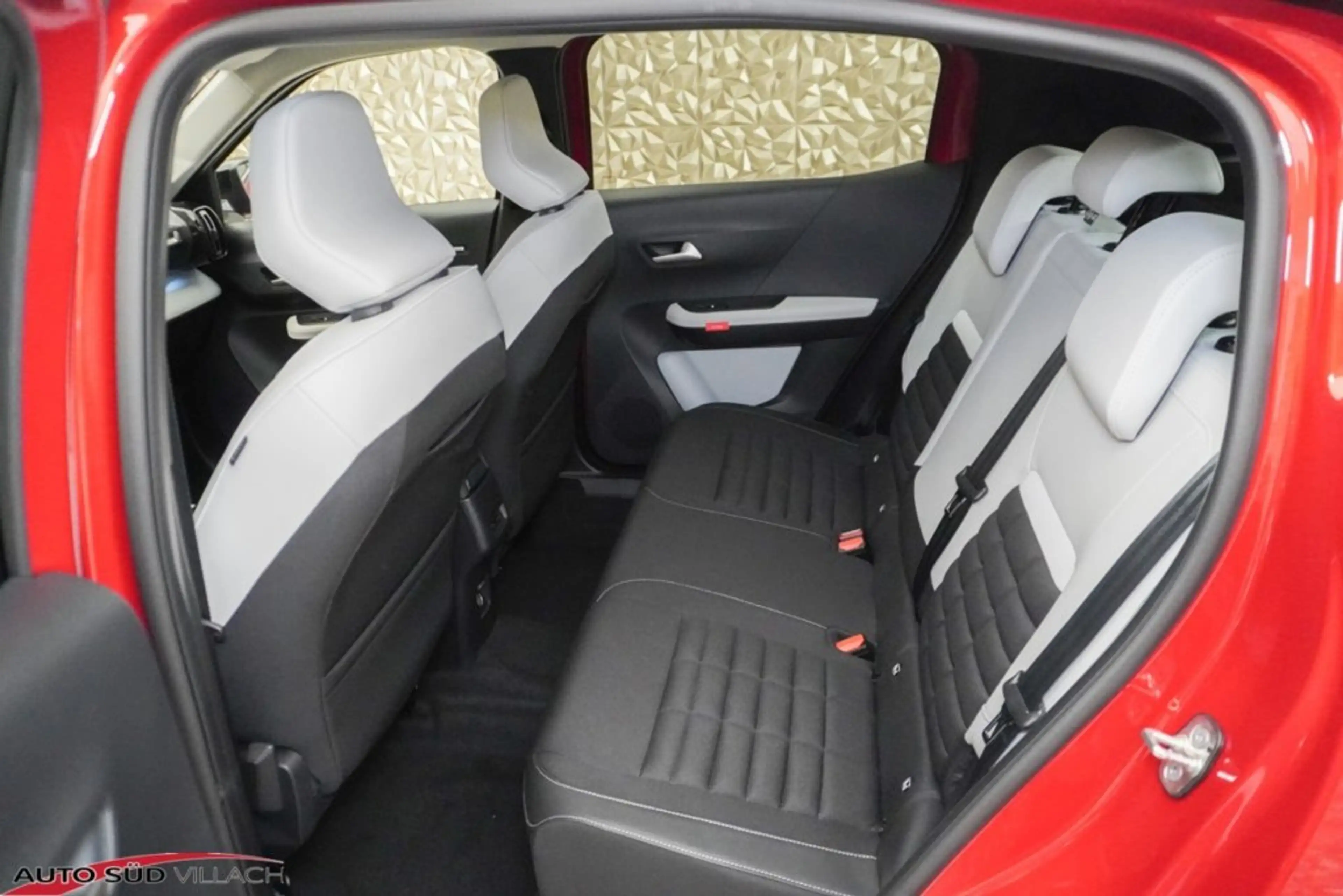 Citroen C3 Hybrid 110PS Automatik MAX — photo 9