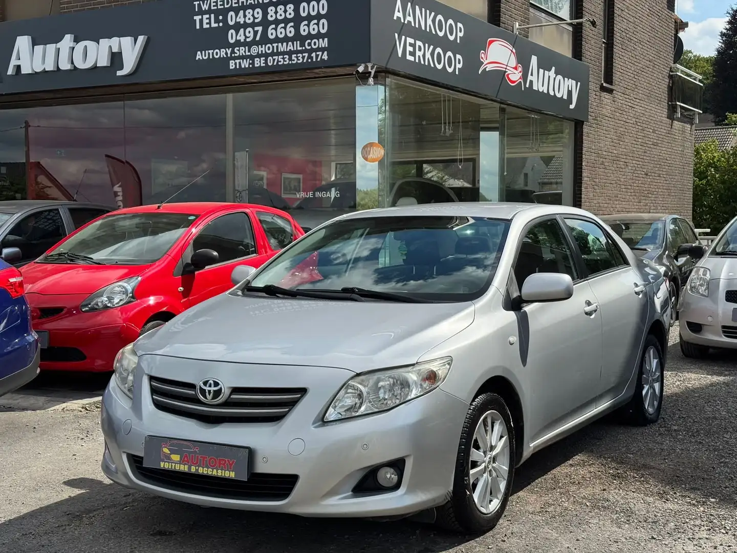 Toyota Corolla Corolla 1.6i VVT-i 16v Automatique Gris - 1