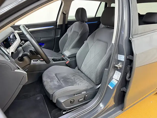 Volkswagen Golf view 7