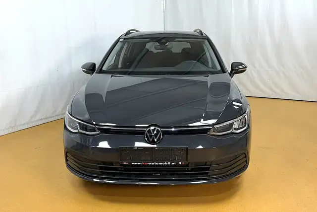 Volkswagen Golf view 11