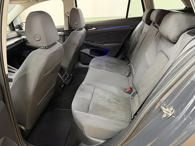 Volkswagen Golf view 8