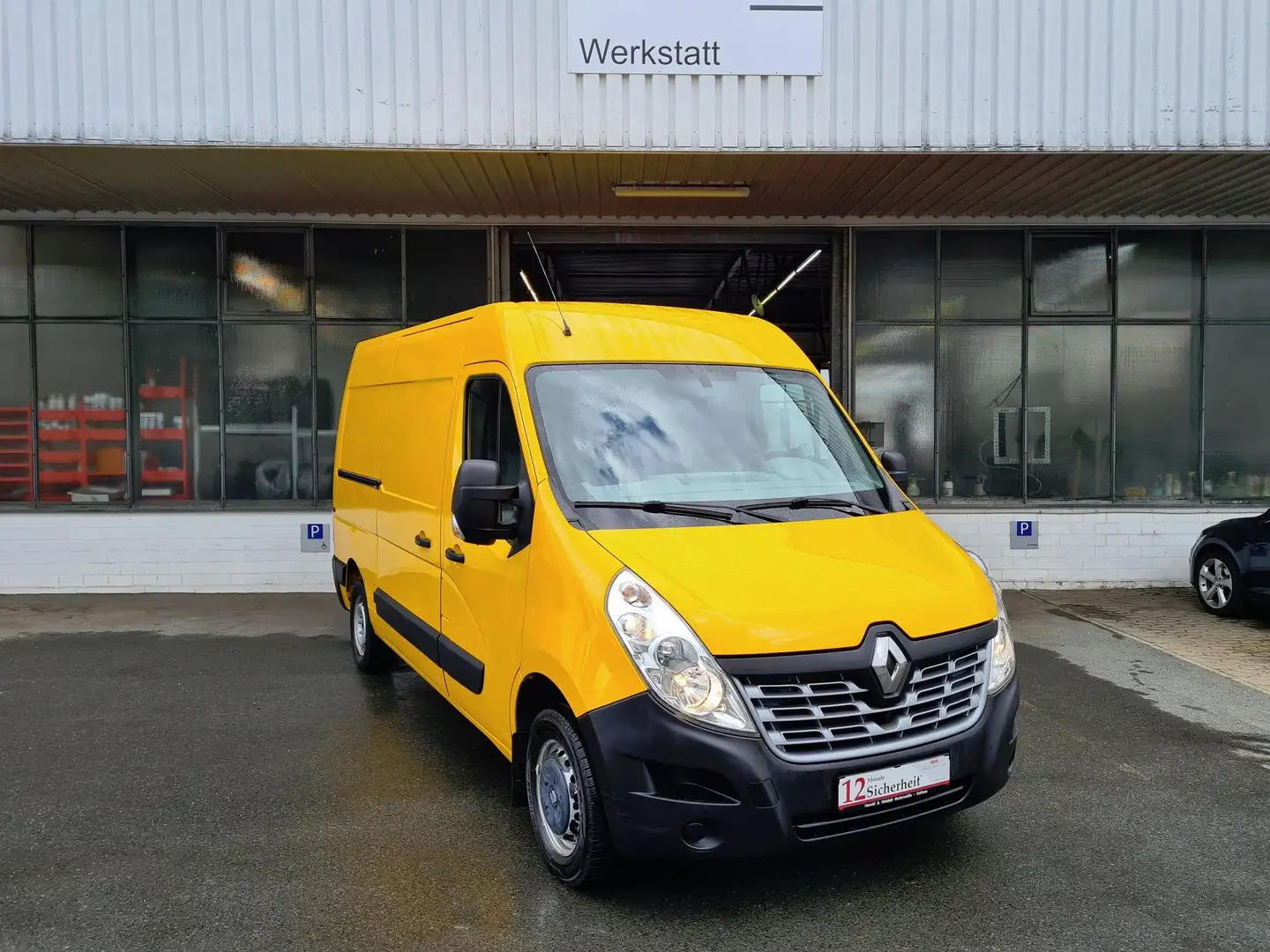 Renault Master Master Kasten L2H2 2,3 dCi 130 Anhängerkupplung Orange - 1