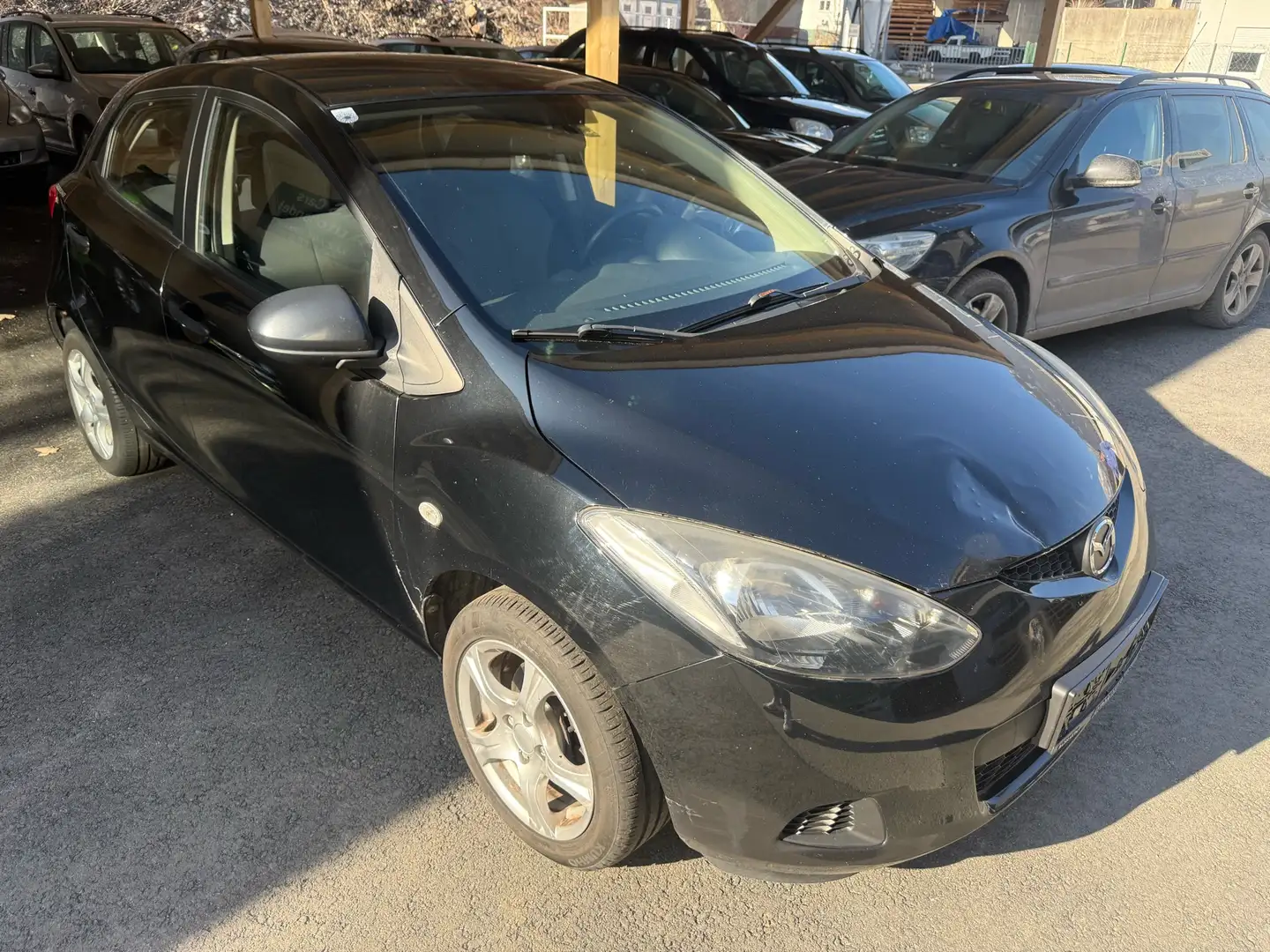 Mazda 2 1,3i CE Pro - 1