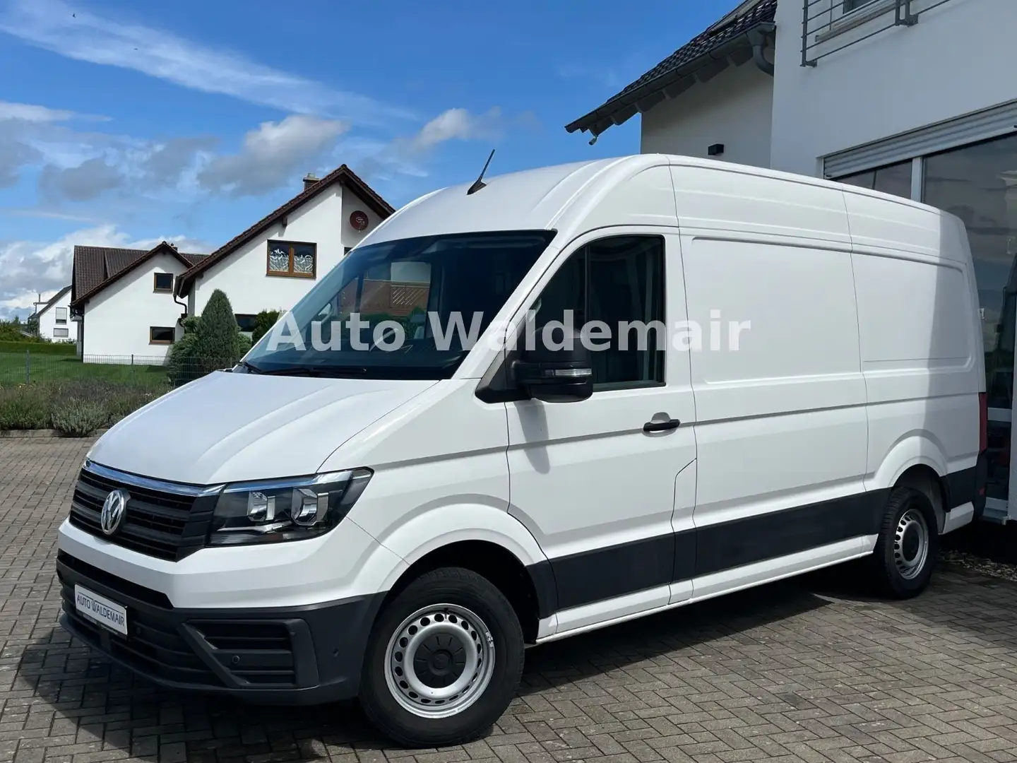 Volkswagen Crafter Kasten 35 mittellang Hochdach Navi Klima Weiß - 1