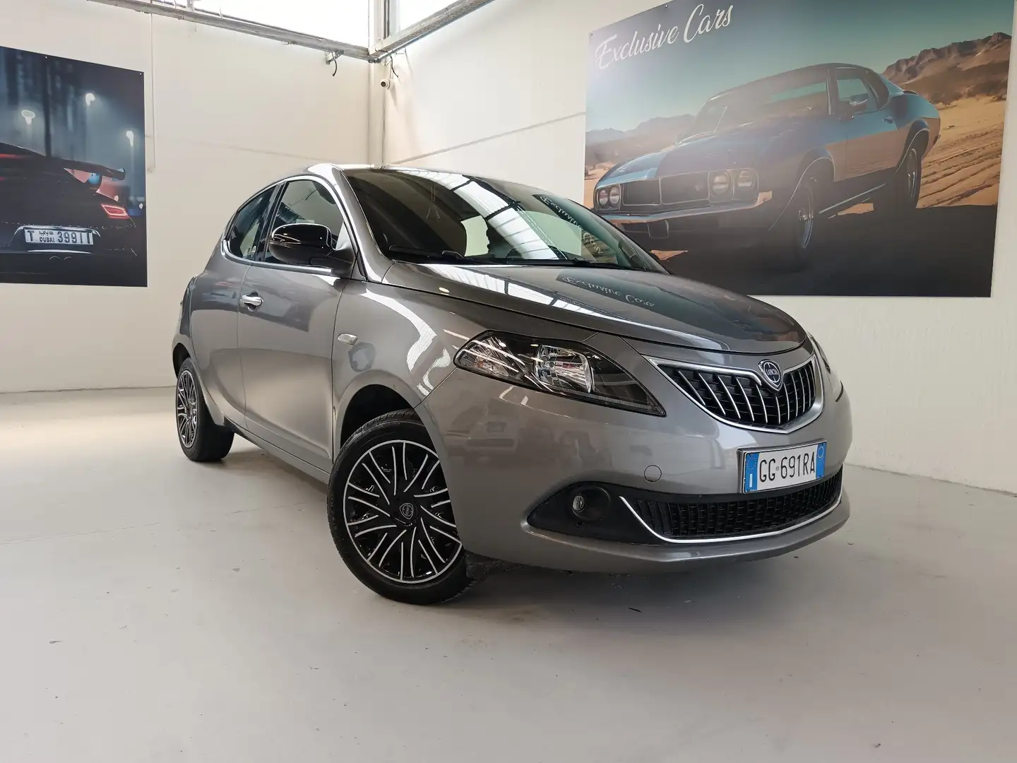 Lancia Ypsilon 1.0 firefly hybrid Gold ecochic PREZZO REALE Gris - 1