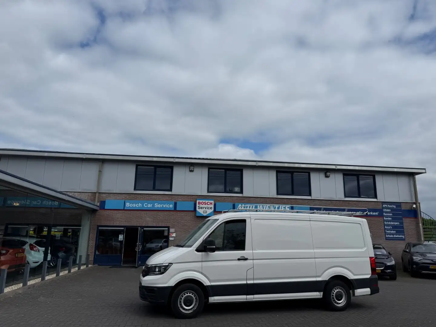 Volkswagen Crafter 2.0 TDI 75kw | L3H2 Comfortline 3-Pers | Airco | C Wit - 1