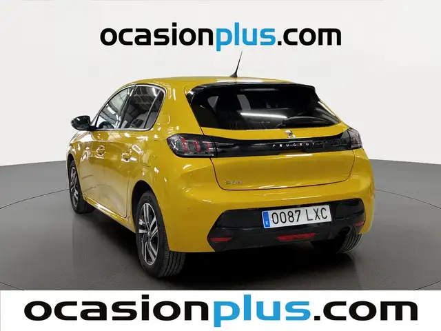 Peugeot 208 view 3