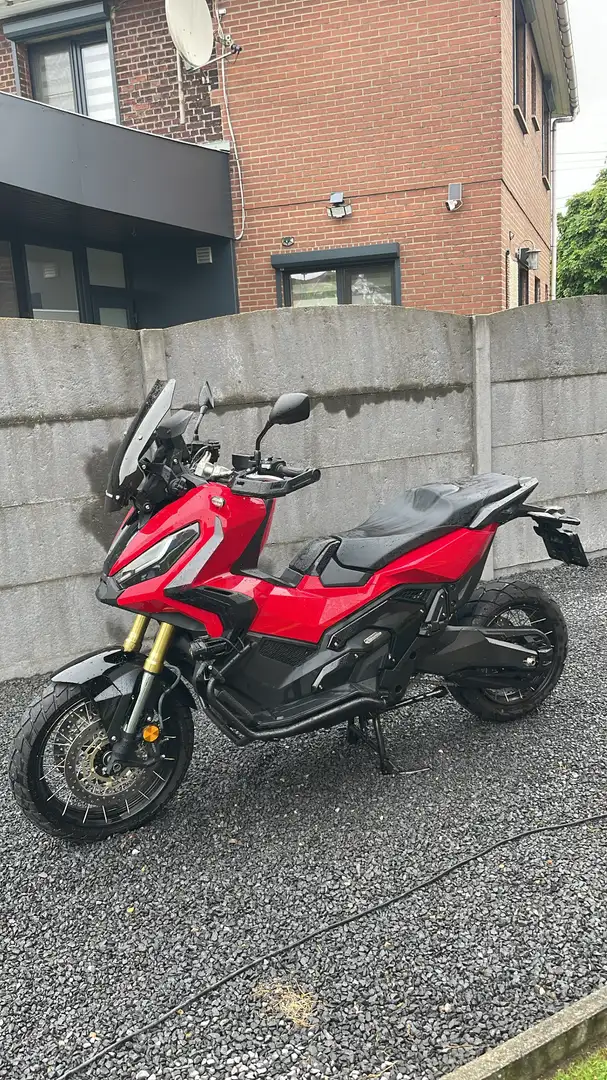 Honda X-ADV Honda X-ADV 750 AKRAPOVIC FULL OPTION Rood - 2