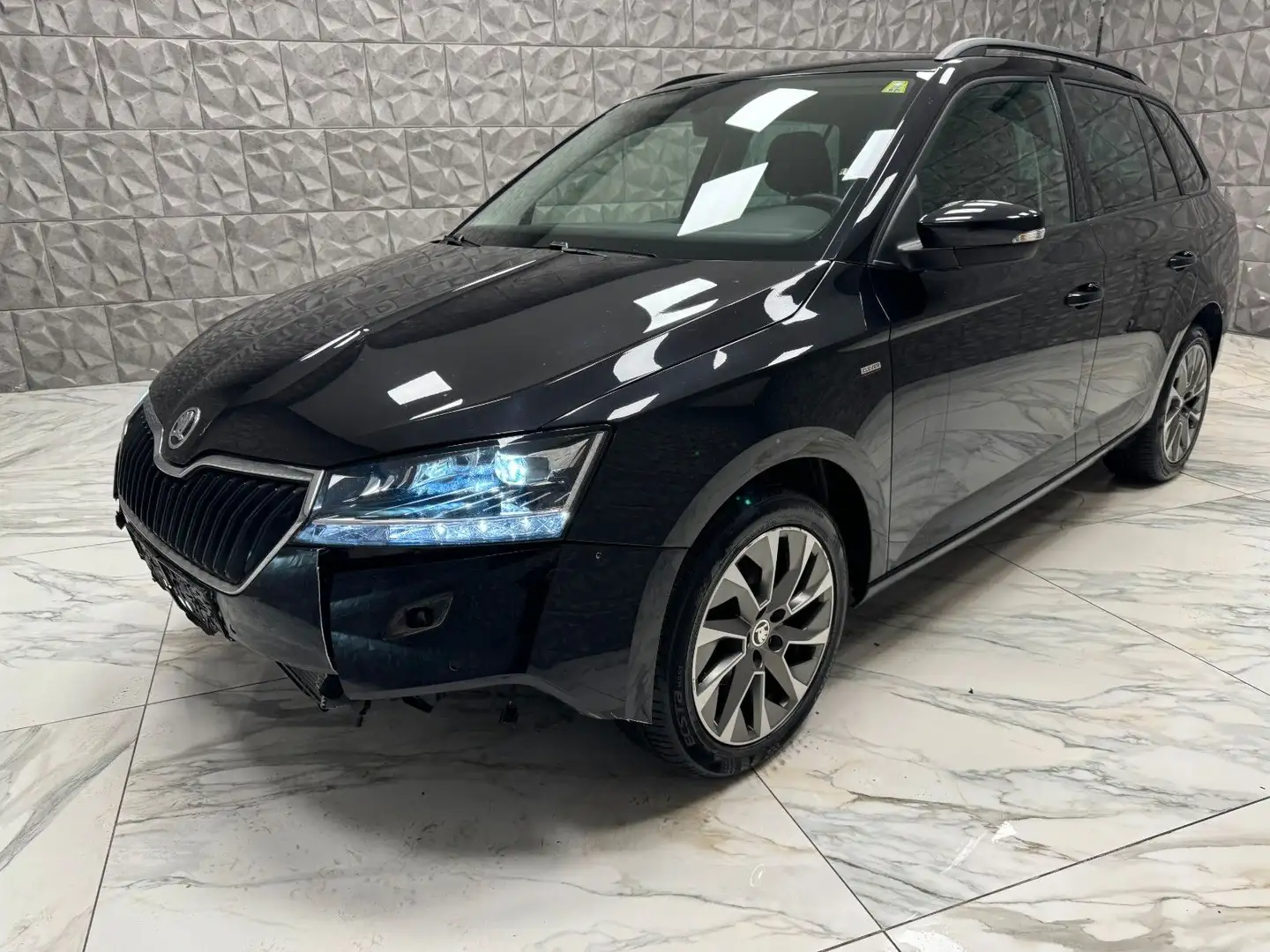 Skoda Fabia Combi Ambition/ Clever Schwarz - 1