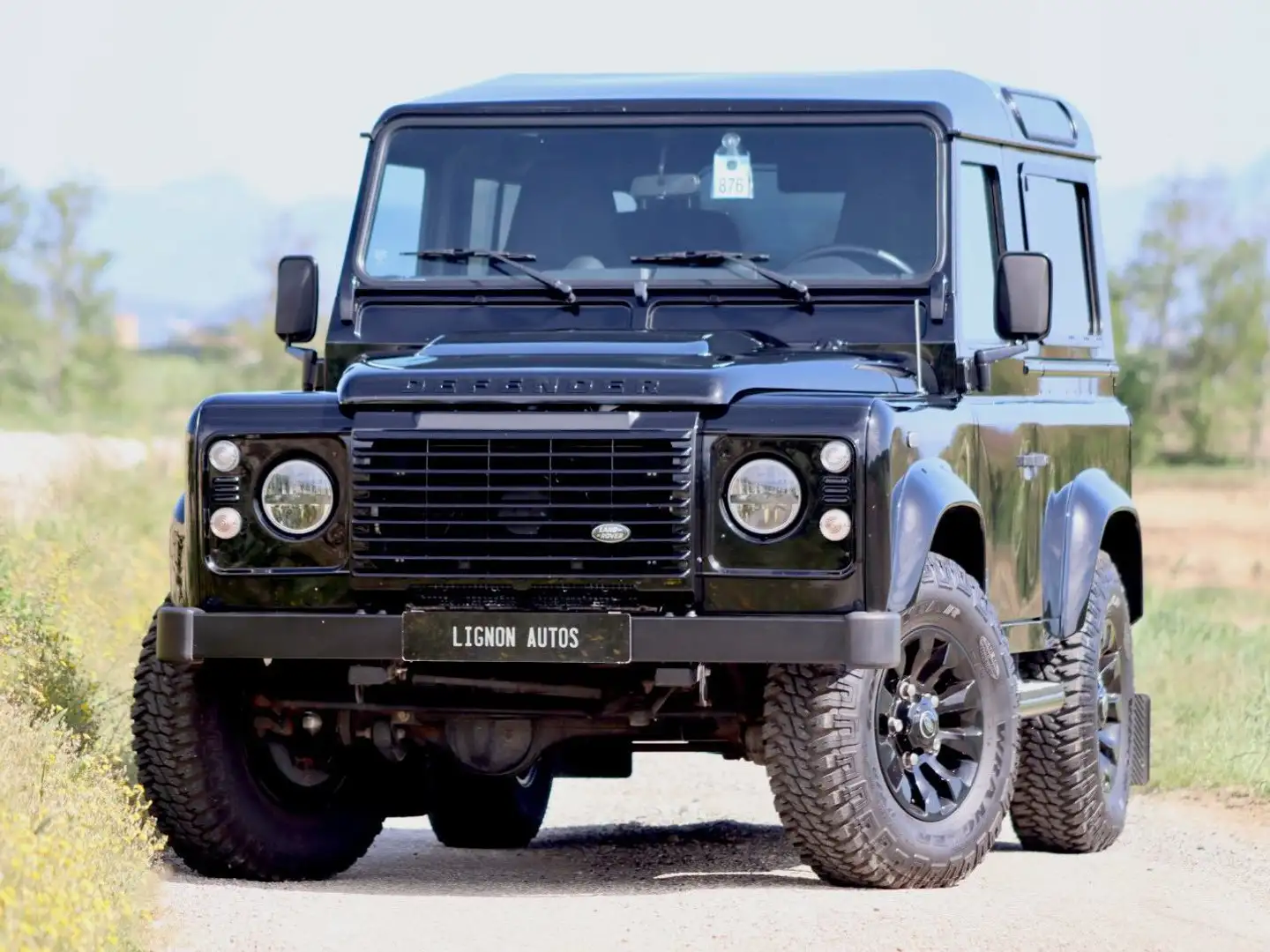 Land Rover Defender 90 Td4 SW 4 Places "Black Pack" Czarny - 1