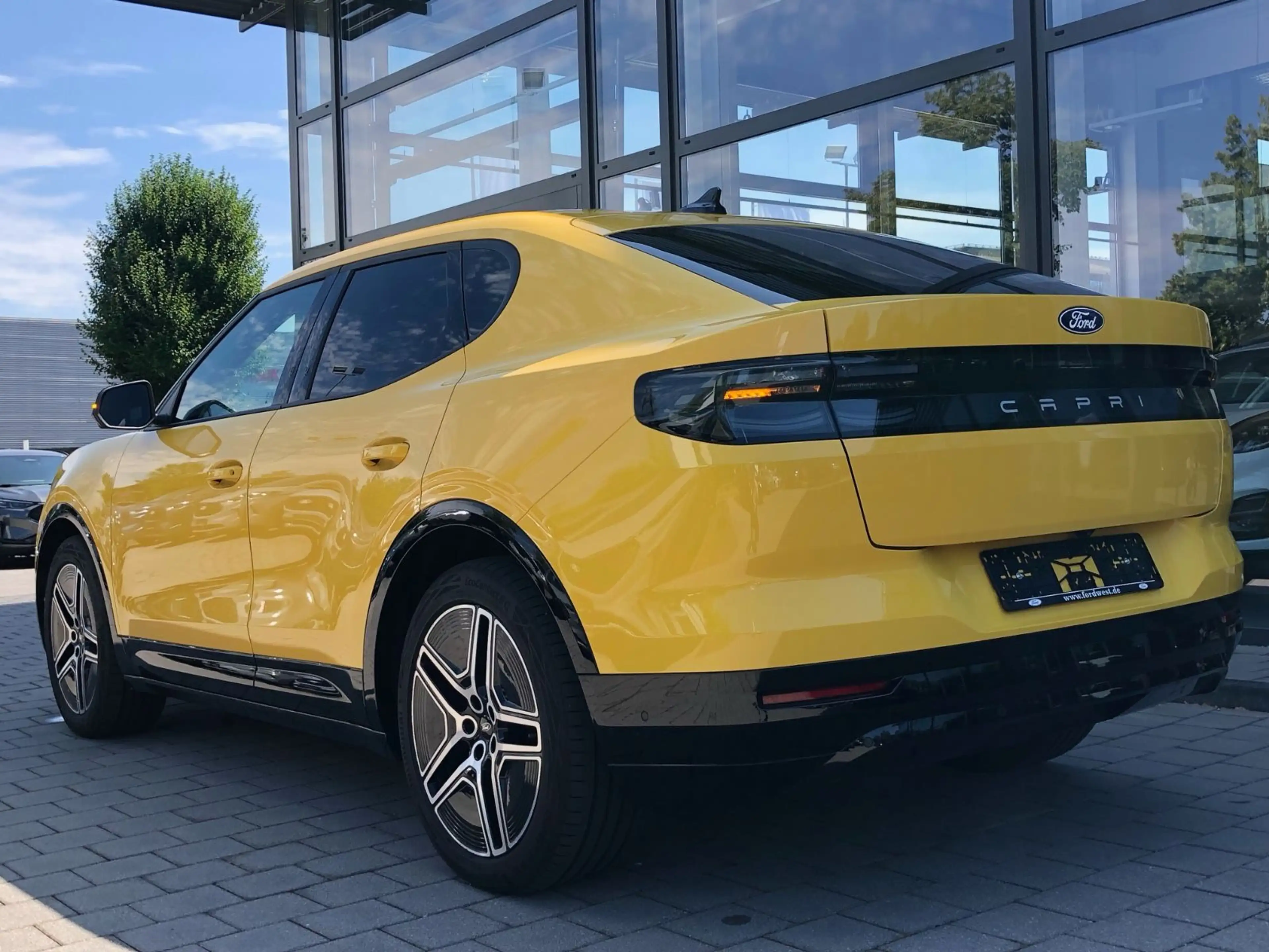 Ford Capri 894 Capri RWD Extended Range 77 kWh Premium — photo 8
