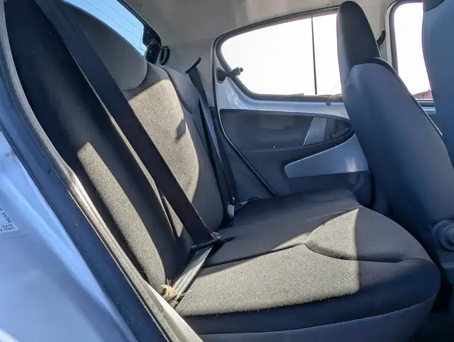 Toyota Aygo view 12