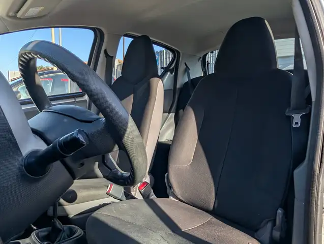 Toyota Aygo view 9