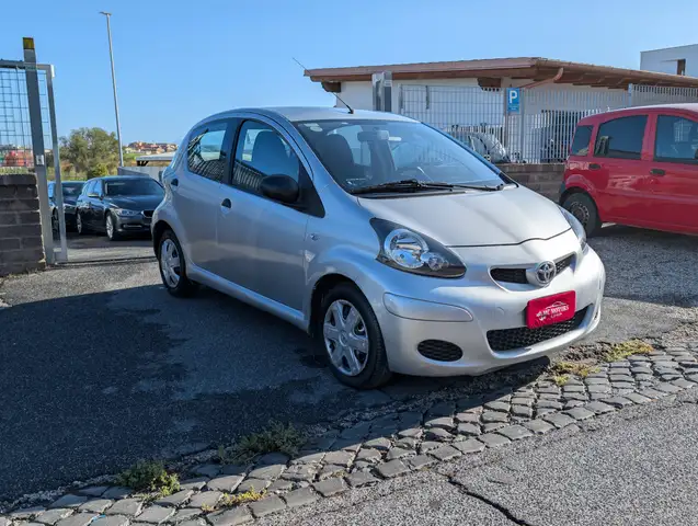 Toyota Aygo view 6