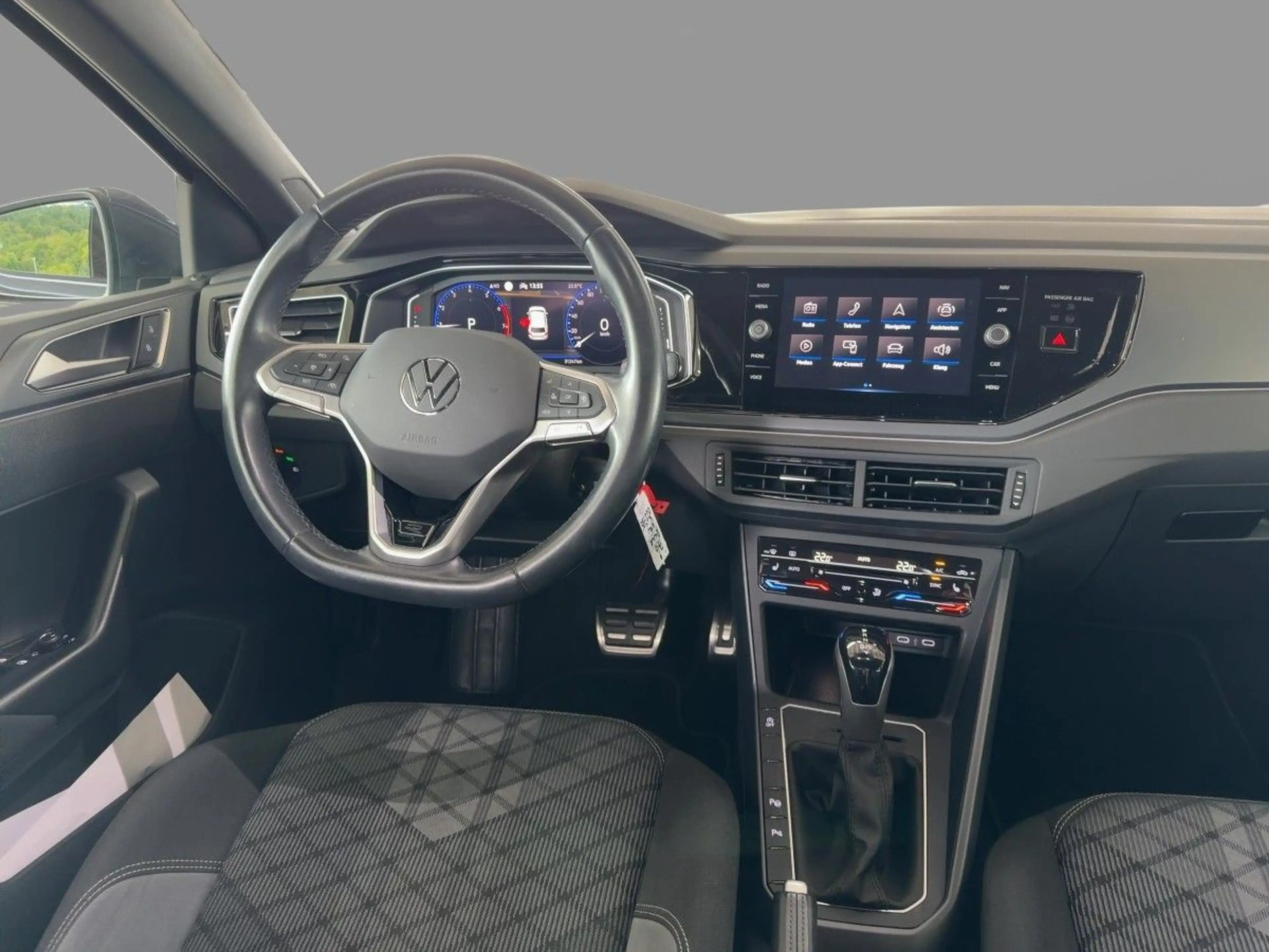 Volkswagen Polo R-Line 1.0 TSI DSG Navi Kamera ACC LED SHZ — photo 8