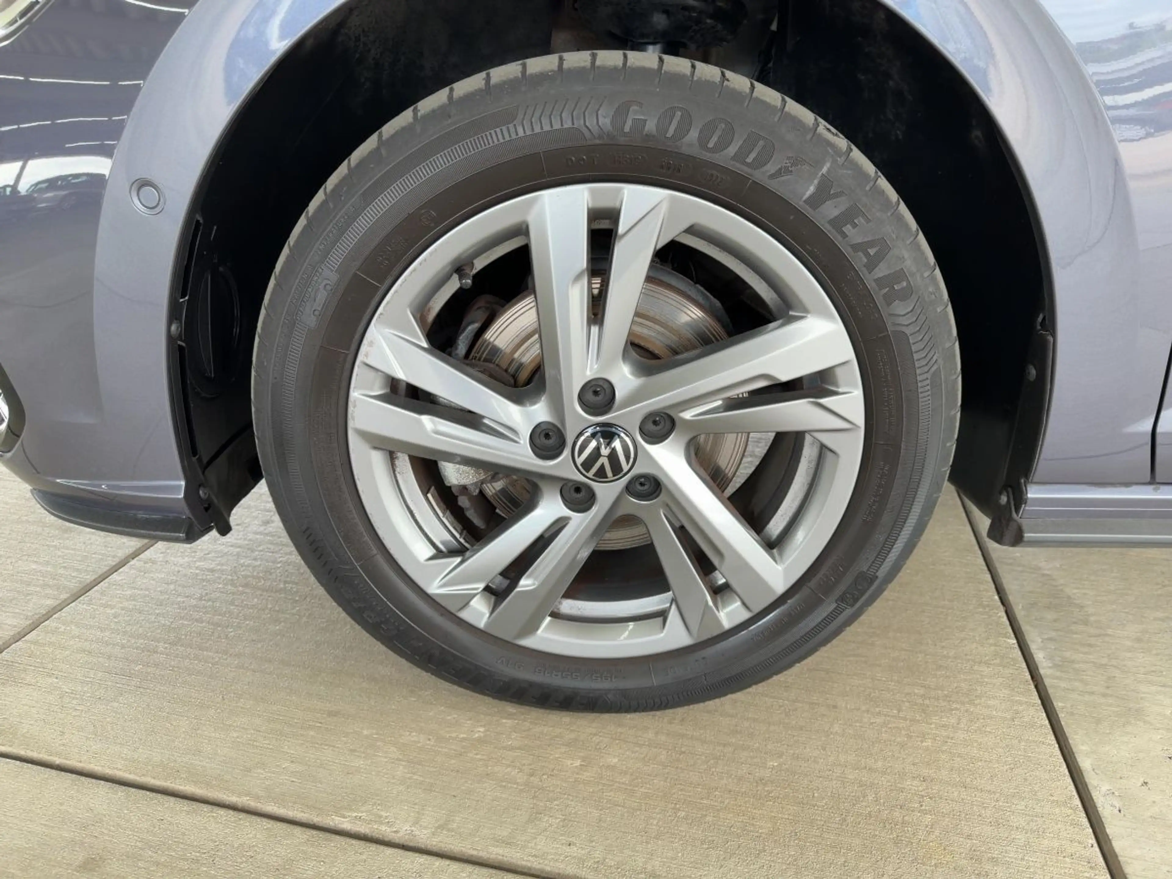 Volkswagen Polo R-Line 1.0 TSI DSG Navi Kamera ACC LED SHZ — photo 11