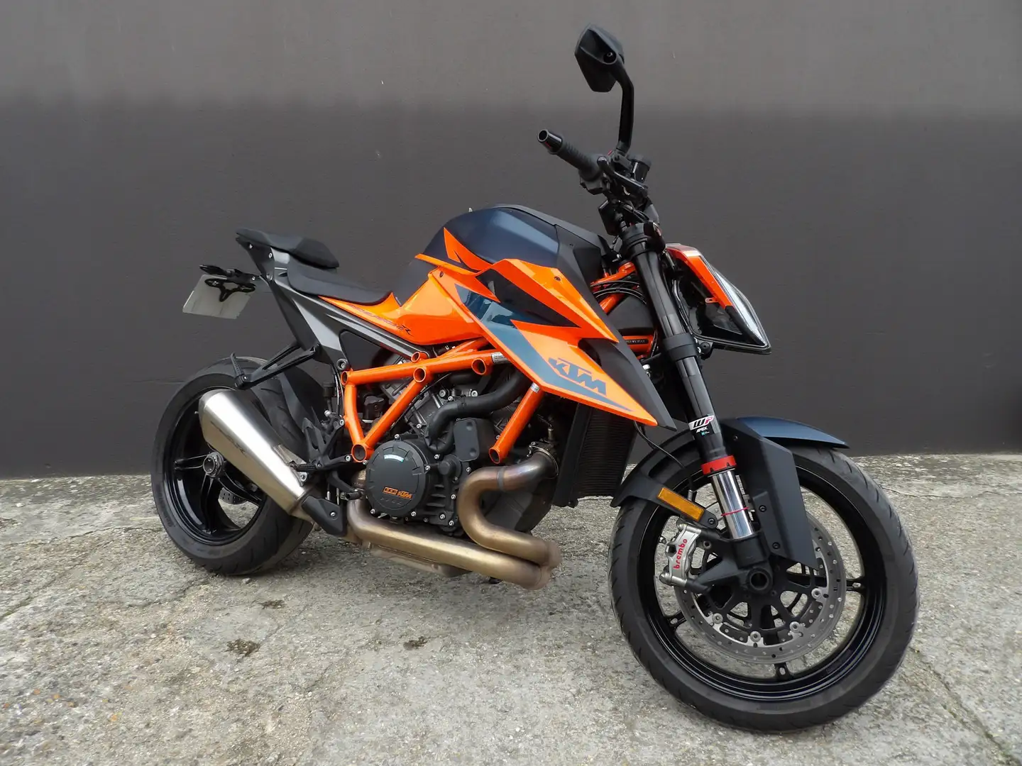 KTM 1290 Super Duke R Naranja - 2