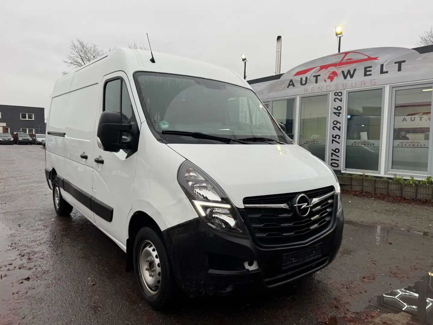 Opel Movano B Kasten/Kombi HKa L2H2 3,5t Weiß - 1