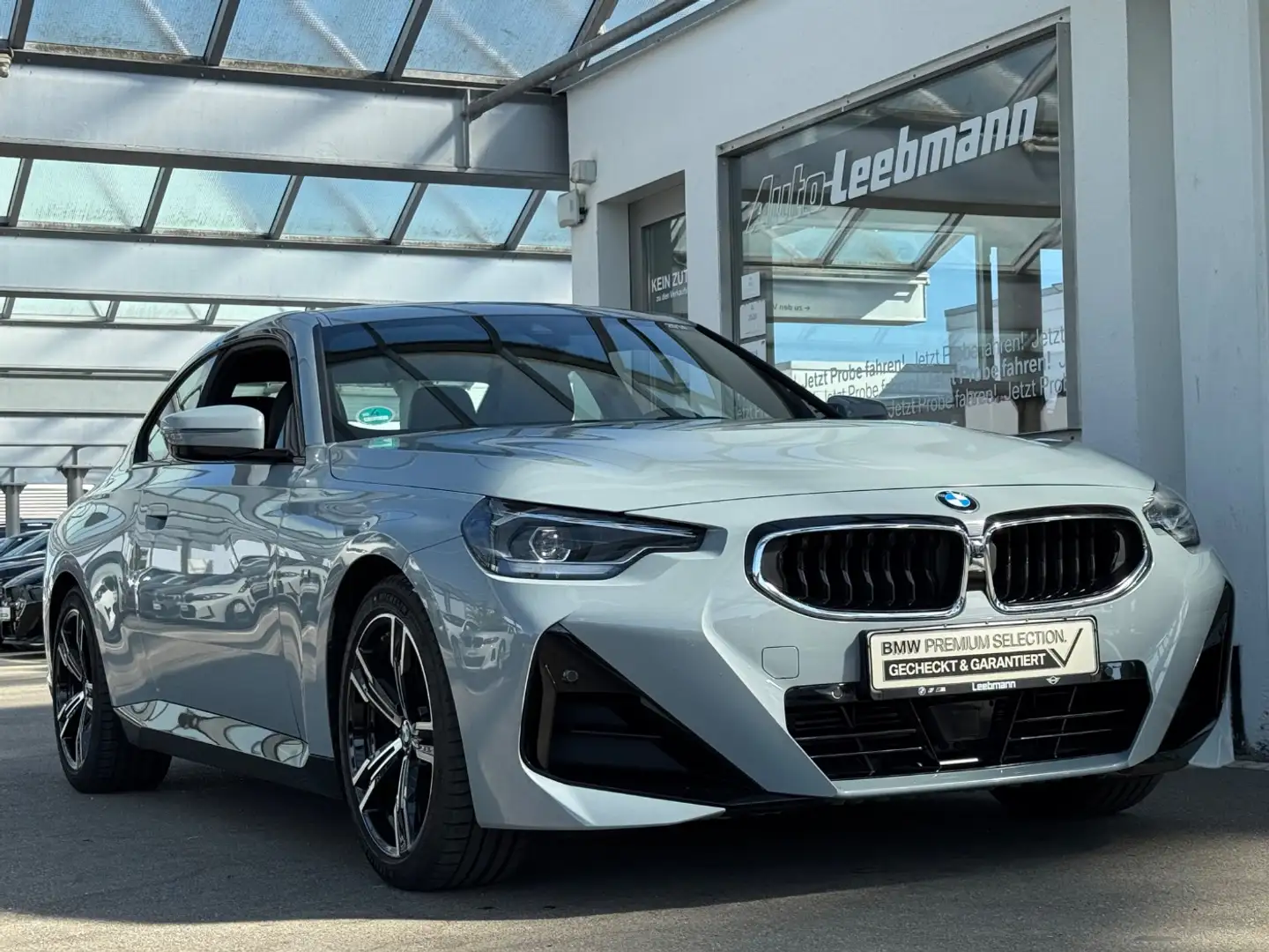 BMW 218 i Coupé M-Sportpaket GARANTIE bis 05/2029 Grijs - 2