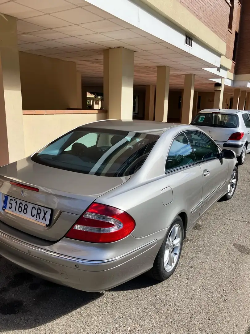Mercedes-Benz CLK 200 K Elegance - 2