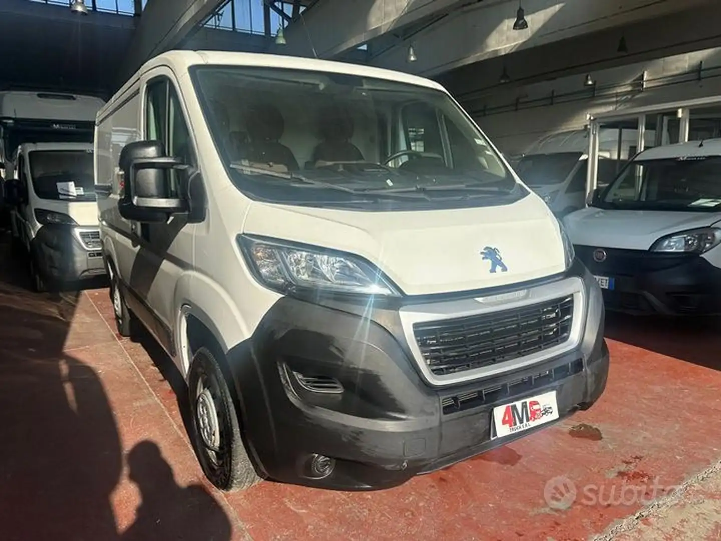 Peugeot Boxer 2.2 passo corto - 1