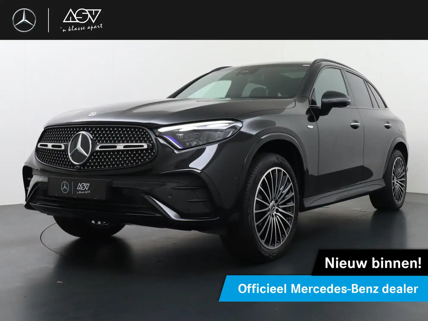 Mercedes-Benz GLC 300 300e 4MATIC Sport Edition | Panorama - Schuifdak | Zwart - 1