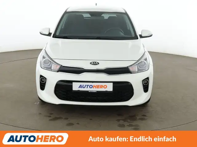 Kia Rio view 9