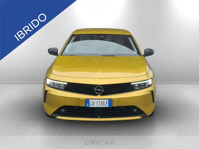 Opel Astra view 8