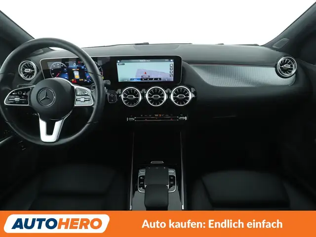 Mercedes-Benz B Class view 12