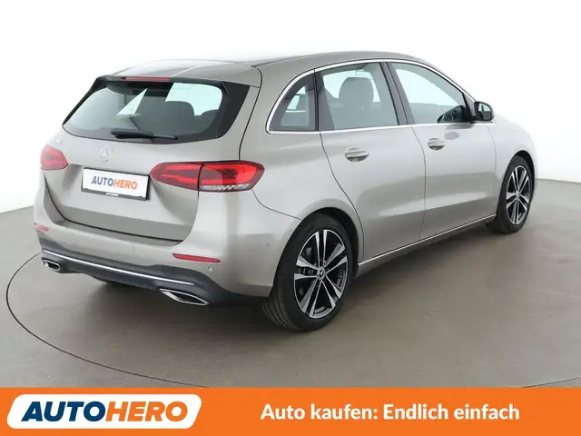 Mercedes-Benz B Class view 6