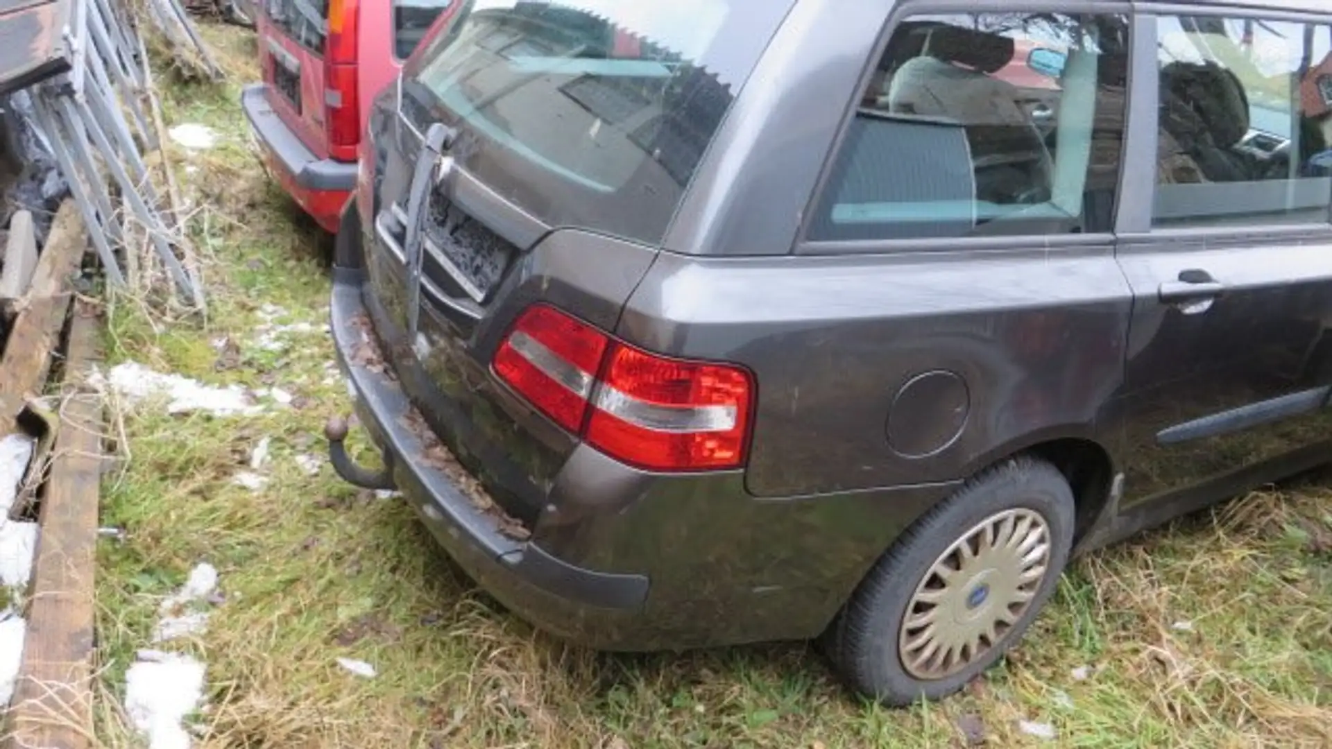 Fiat Stilo 1.9 120 Multijet Active Šedá - 2
