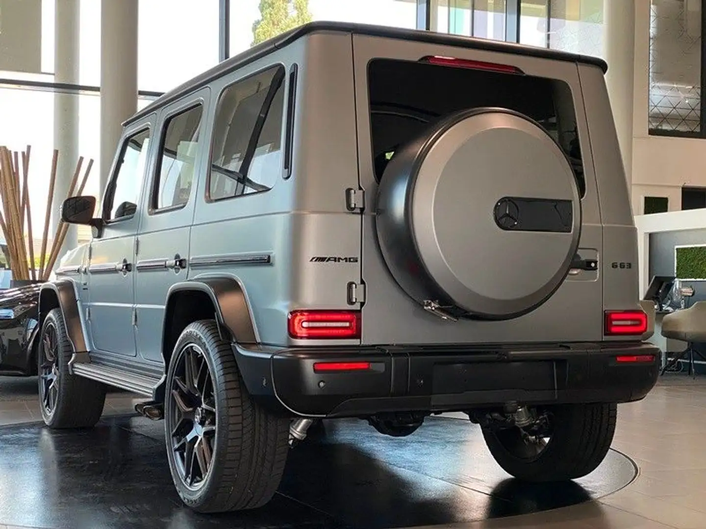Mercedes-Benz G 63 AMG Performance Carbon SuperiorInt AHK A22 Gris - 2