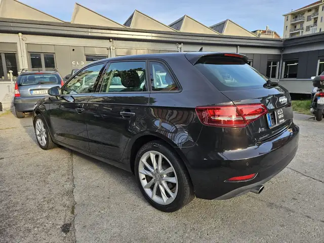 Audi A3 view 5