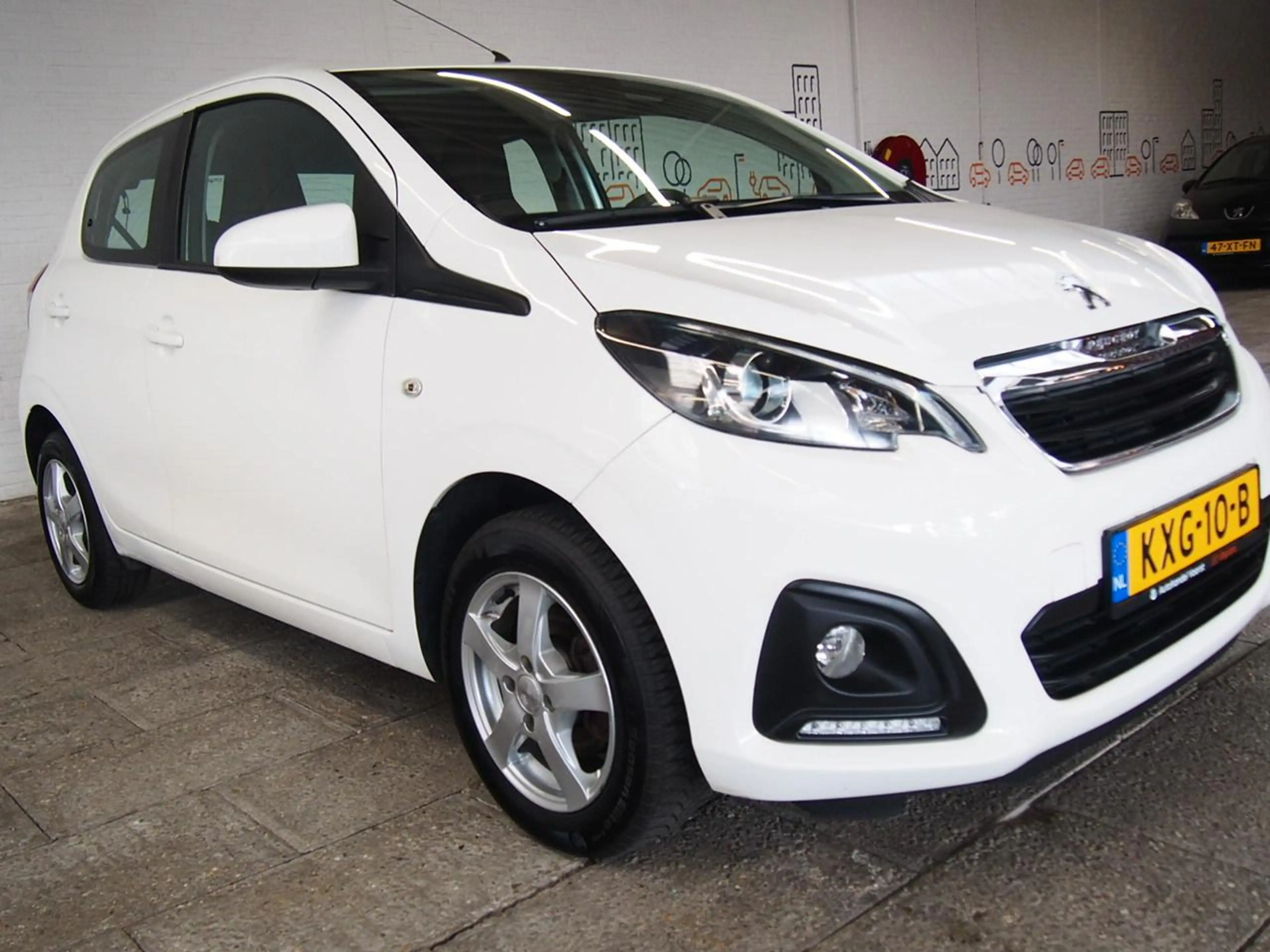 Peugeot 108 1.0 Active Airco (APK:Nieuw) Inc.Garantie — photo 4