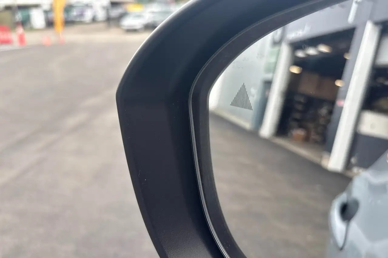 Nissan Juke 1.6 Tekna Hybrid + BOSE 360° camera, verwarmde ..., миниатюра 7
