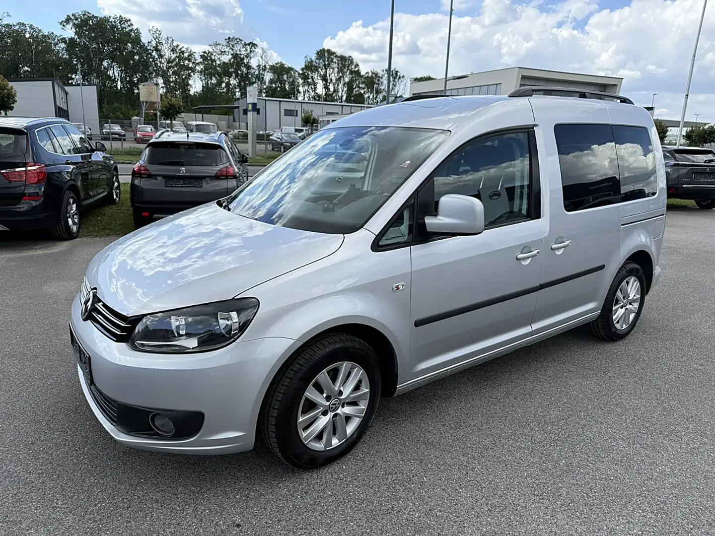 Volkswagen Caddy Kombi Comfortline 1,2 TSI Grau - 2
