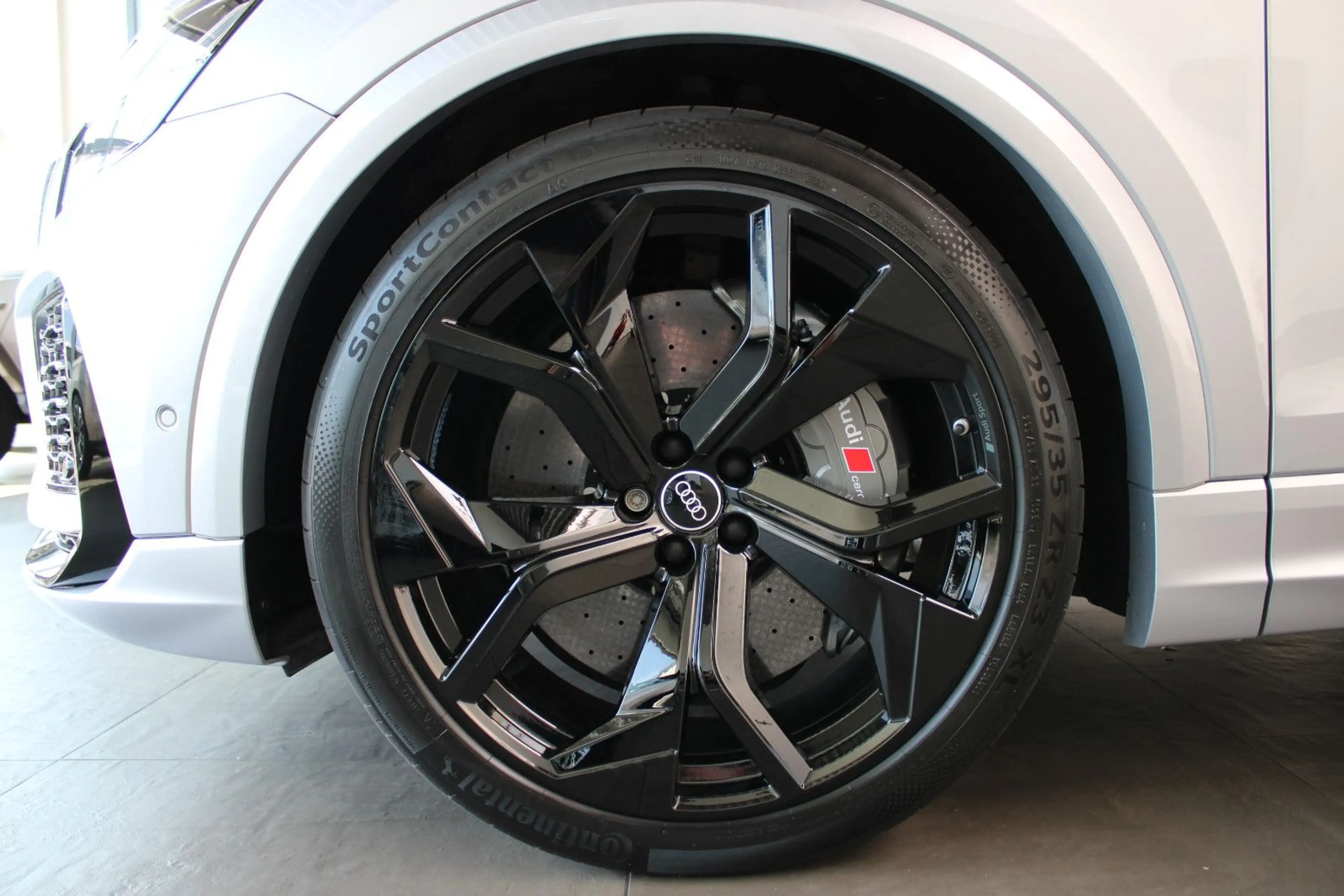 Audi RS Q8 100% EXKLUSIV #CARBON #KERAMIK #840PS! — photo 6