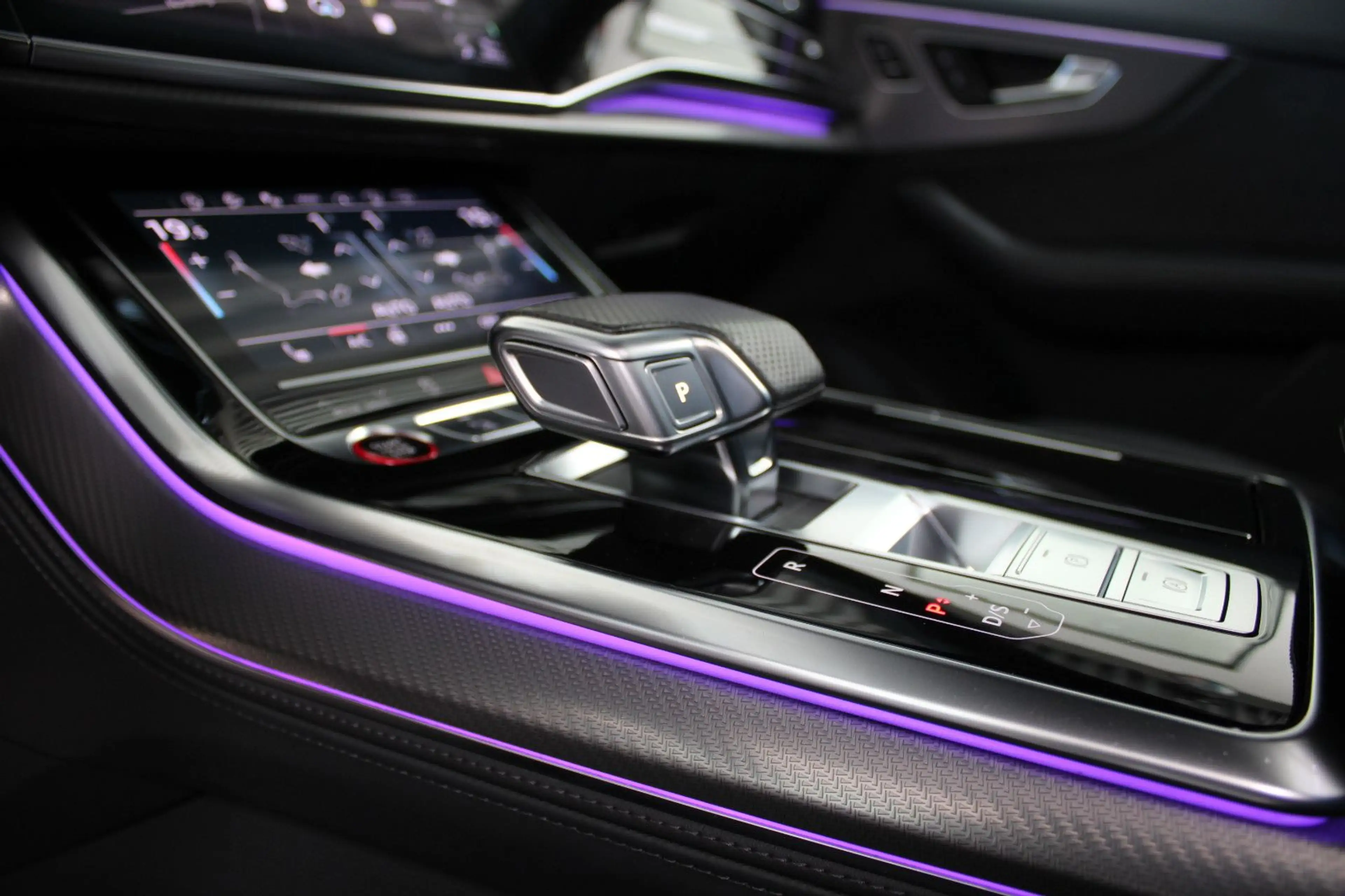 Audi RS Q8 100% EXKLUSIV #CARBON #KERAMIK #840PS! — photo 5