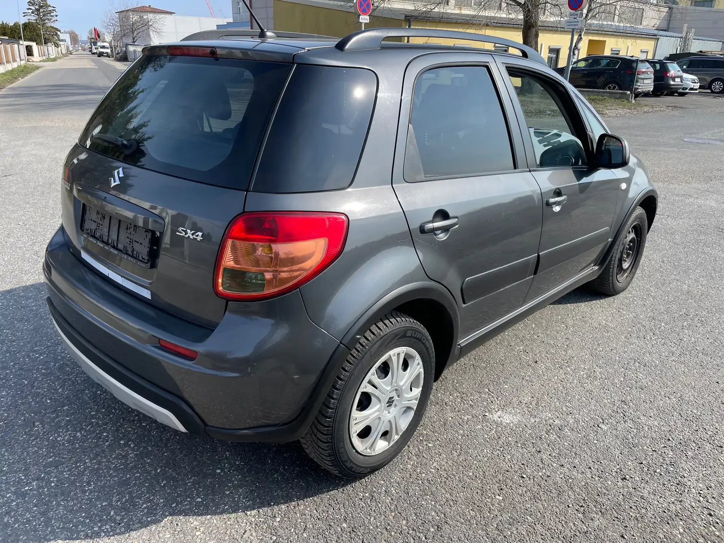 Suzuki SX4 SX4 1,6 VVT GLX deluxe Aut. GLX deluxe - 2